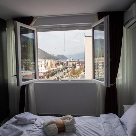 Apart Hotel Center Piatra Neamţ Exterior foto